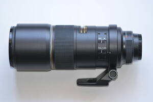 ☆ニコン300ｍｍ望遠レンズ　AF-S Nikkor 300mm f/4D IF-ED 