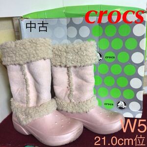 【売り切り!送料無料!】A-344 crocs!ムートンブーツ!ピンク!W5 21.0cm位!ボア付!暖かい!ショートブーツ!クロックス!中古!