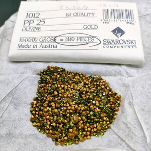 ☆ほぼ未使用 SWAROVSKI スワロフスキー ヴィンテージ ルース 1012 25PP 10gross Olivine オリビン 裸石 グルーデコ R-384