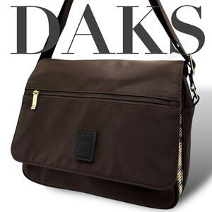 美品　DAKS ダックス　ショルダーバッグ　ナイロン　ブラウン　茶色