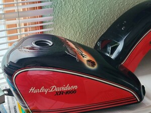 ハーレーダビッドソン　XR1000　カスタムペイント　 外装セット　HarleyDavidson 　スポーツスター　EVO ガソリンタンク フェンダー