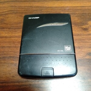 つ039 SHARP MD-S10 ポータブルMDプレーヤー 本体 ジャンク