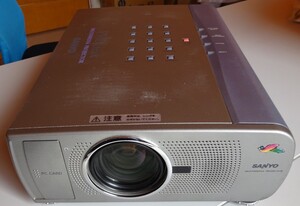 【中古】SANYO　液晶プロジェクター　LP-XG30　動作確認済　2023070049