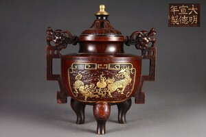 明代 大明宣徳年製 古銅彫 塗金麒麟献瑞紋龍首耳熏炉【仁】古銅器 置物擺件 古賞物 古美術 蔵出 骨董