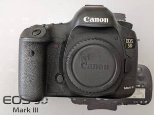 Canon キヤノン EOS 5D Mark III フルサイズ デジタル一眼レフカメラ 通電確認済