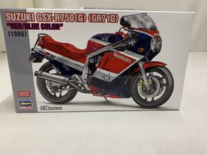 １：１２　スズキＧＳＸ-Ｒ７５０（Ｇ）（ＧＲ７１Ｇ）”レッド/ブルーカラー” 限定版 ＨＡＳＥＧＡＷＡ ２１７４１