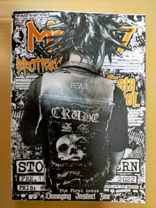 即決　本　”DAMAGING INSTINCT ZINE" THE FIRST ISSUE 2022 - The International Punk Hardcore Fanzine 