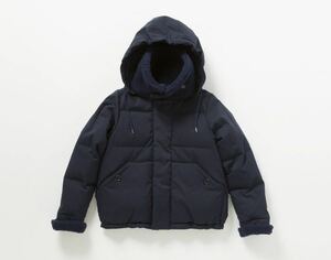 試着のみ ヘリーハンセン HELLY HANSEN W Lia Insulation Jacket サイズS ネイビー 定価、35.000+税