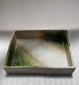 未使用 新品 美濃焼 志野焼 織部焼 玉山窯 玉置保夫 大角鉢 織部釉 お洒落 素敵 料亭 懐石 作家印 裏印 窯印 希少