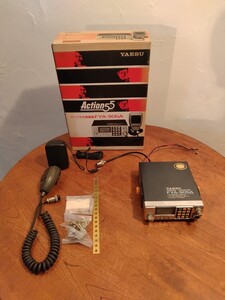 R61008-11 YAESU 無線機 FYA-905A 元箱付き通電のみ確認済