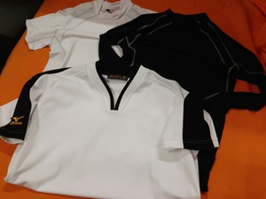 新品/ミズノ製プラクテイスシャツ/野球向けインナーシャツ2色半袖.長袖2種/合計3枚セット/Mサイズ