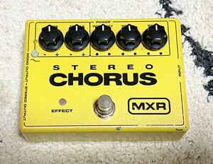 【送料無料】MXR M-134 STEREO CHORUS エフェクター