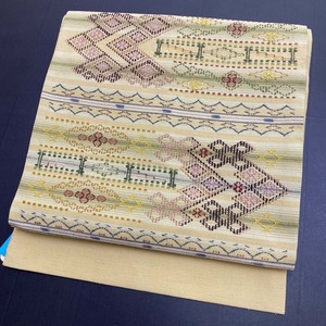 名古屋帯 洒落帯 刺し子 刺繍 九寸 マスタード 中古 サイクル ポイント柄 普段着 紬 小紋 正絹 アンティーク 2723