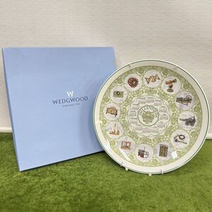 ★☆西洋磁器 ボーンチャイナ WEDGWOOD/ウェッジウッド 2001 カレンダープレート/大皿/サイズ画像参照