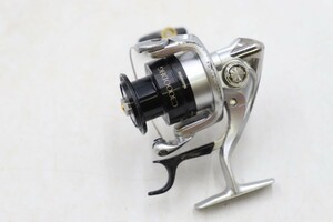 SHIMANO シマノ BB-X Larissa ラリッサ C3000DHG スピニングリール 手動リール(B4892)