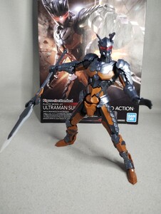 Figure-rise Standard ULTRAMAN SUIT DARKLOPS ZERO -ACTION-【組立済・ジャンク・1~2日で発送！値引歓迎】