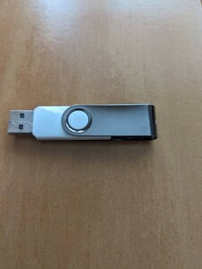 イーサプライズ M-Style USB2.0 2GB 中古品