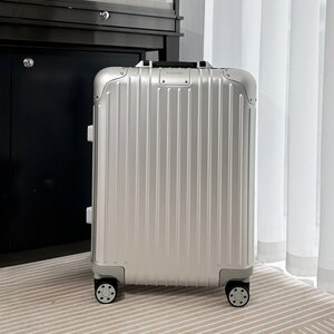 RIMOWA リモワ Original Cabin Twist オリジナル キャビン 35L 機内持ち込み可能 21インチ ブラック