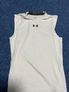 Under Armour ノースリーブ タンクトップ ホワイト