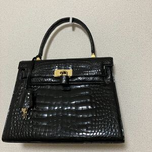 定価50万　完全最　高級クロコ　クロコダイル 鰐革 ハンドバッグ フォーマル 黒 ブラック ゴールド カデナ 鍵