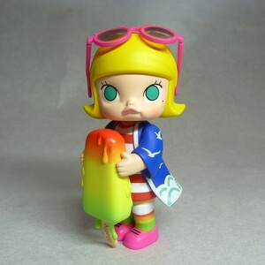 フィギュア　My First Summer Rainbow　Molly My Childhood　モーリー　ポップマート　POPMART　マスコット　人形　アイスクリーム　夏祭り