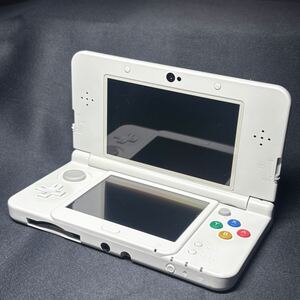 Nintendo ニンテンドー new 3DS 本体 ホワイトカラー ゲーム機 初期化済 動作品