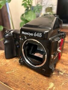 マミヤ MAMIYA 645 PRO TL(AE) 120フィルムバック グリップ付き 中判カメラ 同梱可能 1円#9405