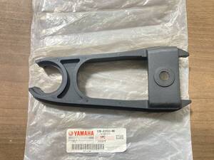 【新品】ヤマハ純正 YBR250 チェーンスライダー 12B-F2151-00