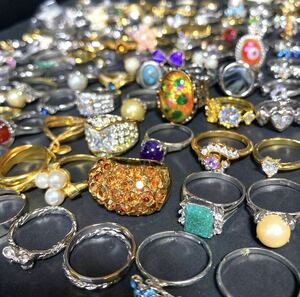 【24】　100個以上　指輪　リング　アクセサリー　ring 昭和レトロ ヴィンテージ 大量セット　まとめ売り　