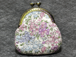 ◆[ハンドメイド]リバティ　花柄　がま口財布◆