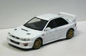 【ソリド】1/18 スバル インプレッサ 22B 1998年 ホワイト (商品№ S1807404)ダイキャスト製のミニカー