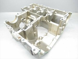 EGR5-1224-11 ホンダ ホーネット250 MC31 MC14E-150～ エンジンパーツ クランクケース ロア 下側