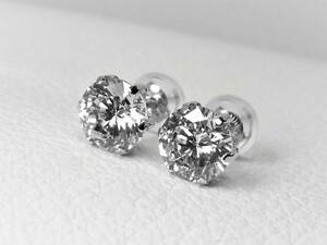 ★高品位な輝き★　プラチナ900製＊2.36ct＊ダイヤモンド＊高純度 Pt900 ピアス　　＊普段使いに便利な定番6本爪一粒ピアス＊　＊新品＊