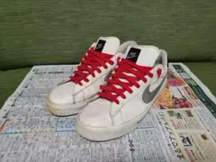 NIKE 30.0cm スニーカー 白 × 赤 ナイキ