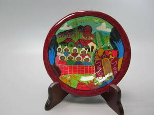 南米風の絵の手描き皿　飾り皿　壁掛け　15㎝　送料710円
