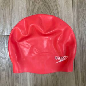 送料230★スピード speedoスイムキャップ 水泳用 シリコンキャップ speedo ロゴマーク 定番 プール 帽子 競泳 良質品 729 サーモン系ピンク