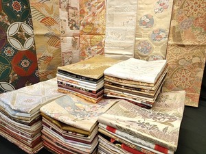 平和屋本店■1円 袋帯 西陣 まとめて100点 鳳凰 鴛鴦 孔雀 蝶 更紗 七宝 宝相華 楽器 服部織物 駒刺繍 未使用品あり 全て正絹 se2693