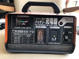 TONO Cellstar バッテリー充電器　SS-70 通電のみ確認済み