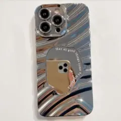 【新着】iPhone　15PRO　ミラー付き　ソフトケース　波紋　銀　個性的