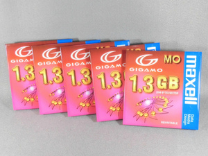 【未開封】MOディスク 3.5型光磁気ディスク★5枚入★1.3GB★maxell★GIGAMO