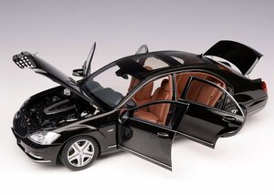 ▲超貴重な！Engine Version！限定品！MotorHelix 1/18日産 メルセデスベンツ Benz S Class S600L S600 W221 V12 黑 新品 MH