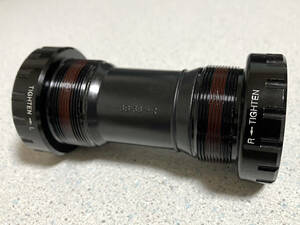 新品 SKEACE ボトムブラケット BSA/BC1.37(68mm JIS)