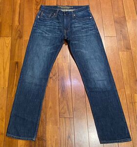 ■AMERICAN EAGLE OUTFITTERS■アメリカンイーグルのデニム(ジーンズ)■SLIM STRAIGHT・W30