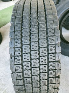 A413 245/70R19.5 136/134J ８本セット　BRIDGESTONE W910 冬タイヤ　2020年製