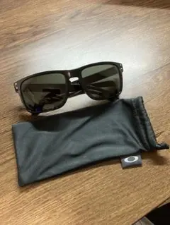 Oakley オークリー oo9244-03 サングラス