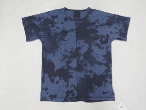 688　ナイキNike Yoga Dri-FIT　半袖トップス（M）