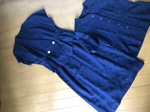 半袖とフレンチ袖の2枚　トップスとスカート　オーダー品　濃紺色