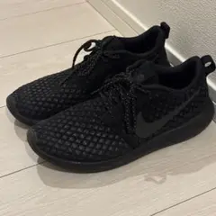 Nike ブラック スニーカー