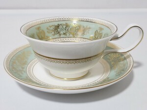 未使用保管品 WEDGWOOD セージグリーン カップ&ソーサー