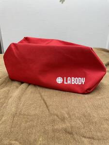 新品☆labodyポーチ